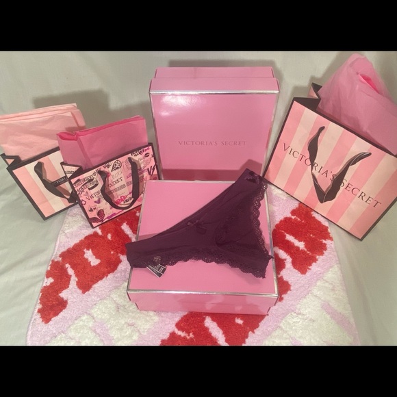 Victoria’s Secret Deep Purple/Maroon With Leopard Print And Sequin Embellishment - Picture 4 of 6